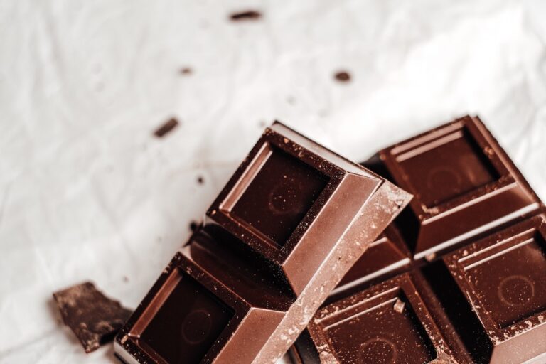 What percentage of dark chocolate is healthy? Sparkling Moods