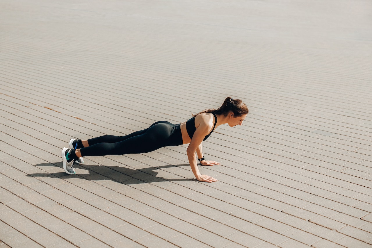 plank for 10 minutes