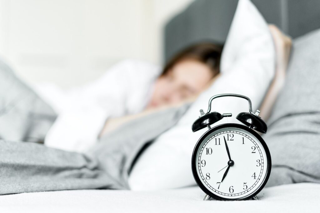 how to fix a messed up sleep schedule